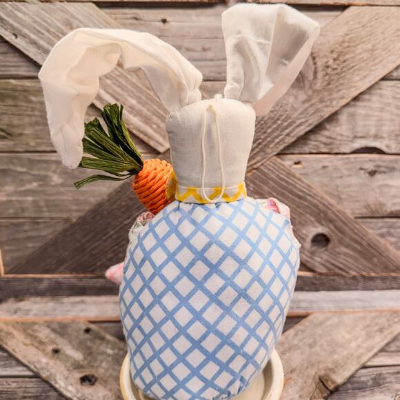 Primitive Vintage Kurt Adler Cloth Easter Bunny Holding Giant Carrot,7”/14” - Picture 8 of 9